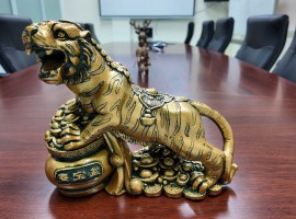 Cao Son Vien Vong Cast Aluminum Tiger Statue